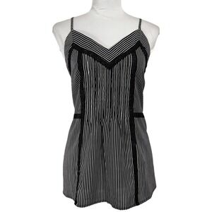 NEW Doe & Rae Striped Cami Blouse Top Size Large Black‎ Lace Trim Pintuck Dressy
